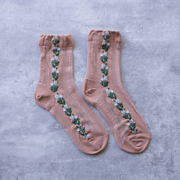 Floral Mesh casual socks: Canyon Rose - Daily Magic