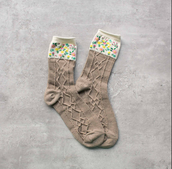 Isabella Floral Casual Socks - Daily Magic